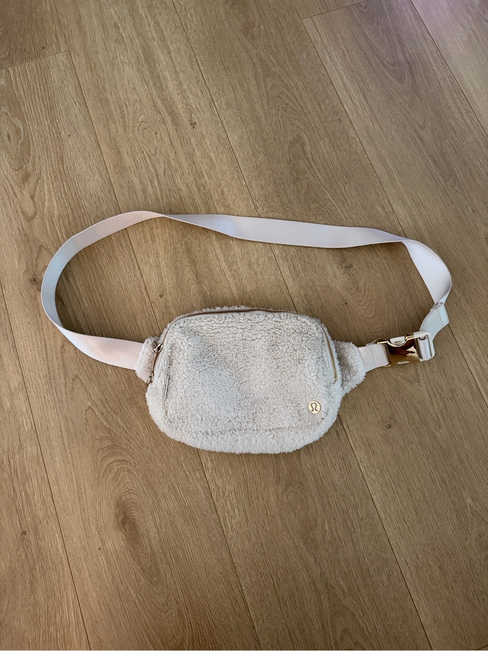 lululemon athletica Cream Sherpa Waist Bag